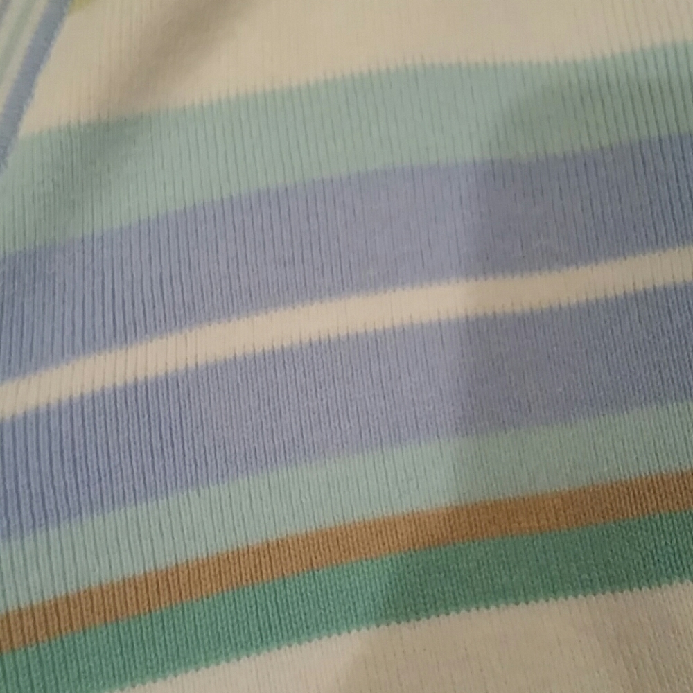 Sweater - Picture 4 of 5
